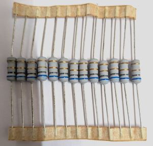  BMC METAL OXIDE FILM RESISTOR- 3.3R- 1W